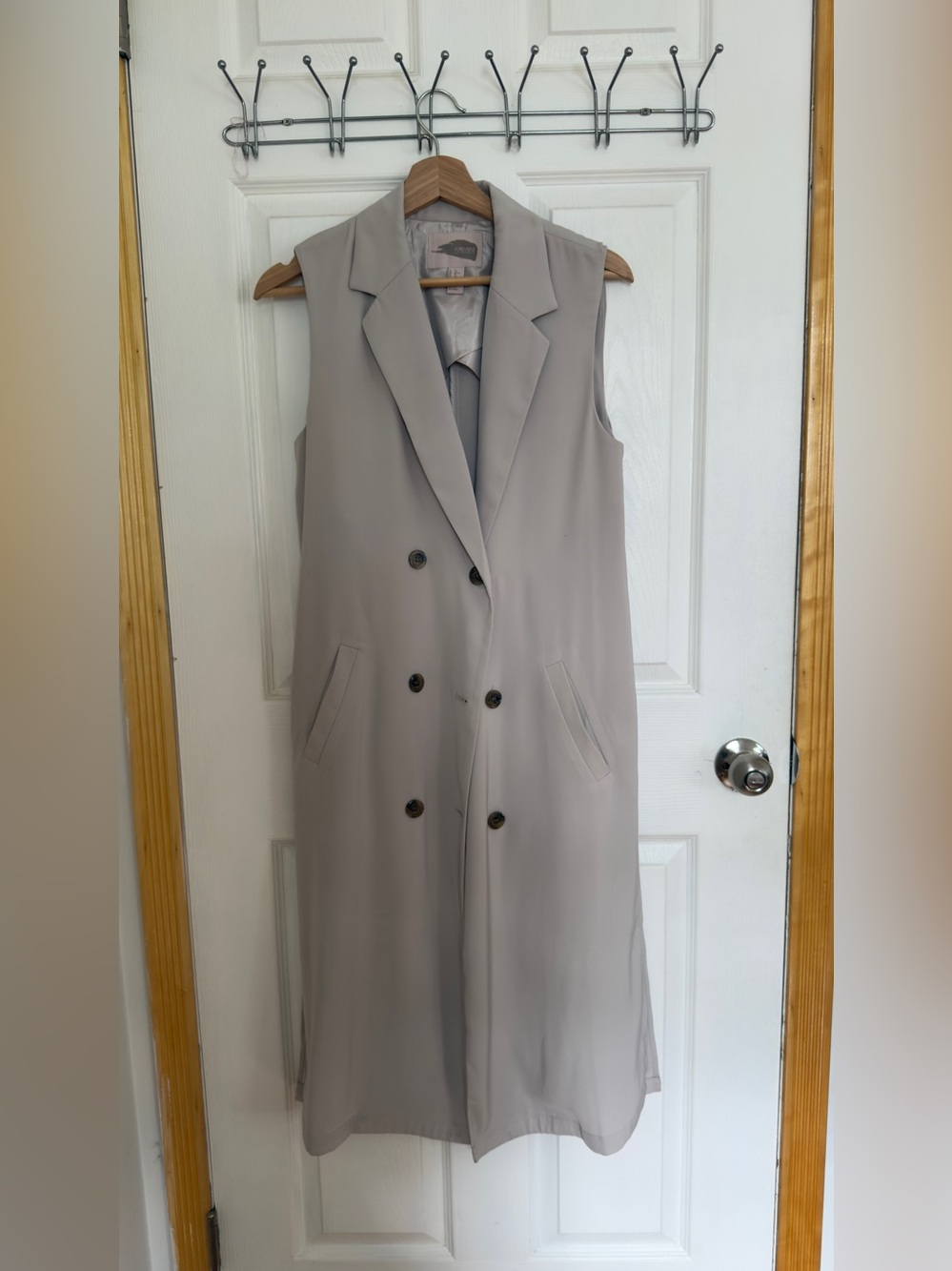 Forever 21 Long Double-Breasted Sleeveless Coat Vest in Light Beige size XS